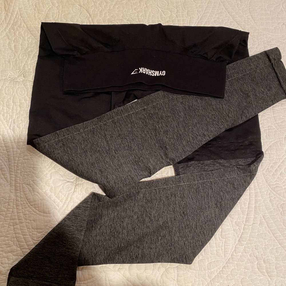 black and grey gym shark leggings